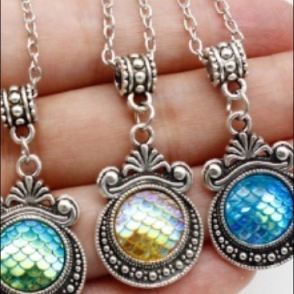 Jewel Mermaid Yellow Necklace Scale Necklace Yello